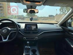 نيسان ألتيما